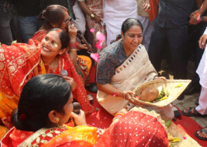 Chhath Puja allowed at Yamuna, past cases to be dropped: Delhi CM